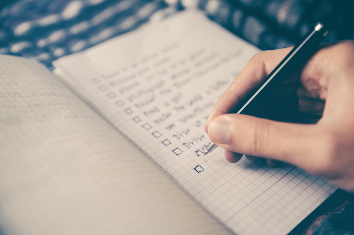 Open schoolagenda met huiswerk planning voor middelbare school